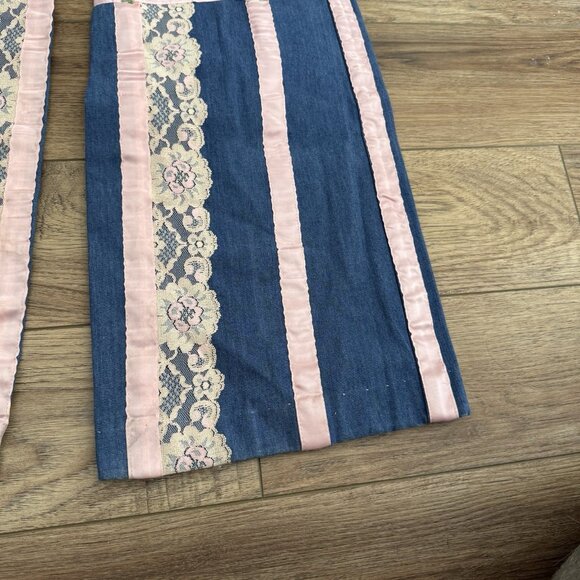 Vintage 70s Petit Fors Floral Lace Flared Jeans - Picture 11 of 12